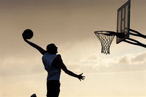 Baloncesto .